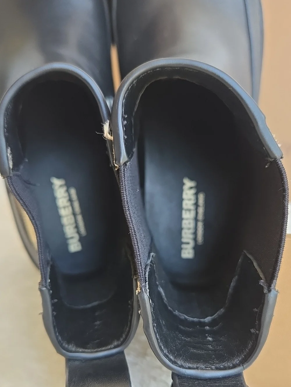 NWT Burberry Kids Vintage Check Detail Leather Chelsea Boots Black EU 32/ US 1 Y